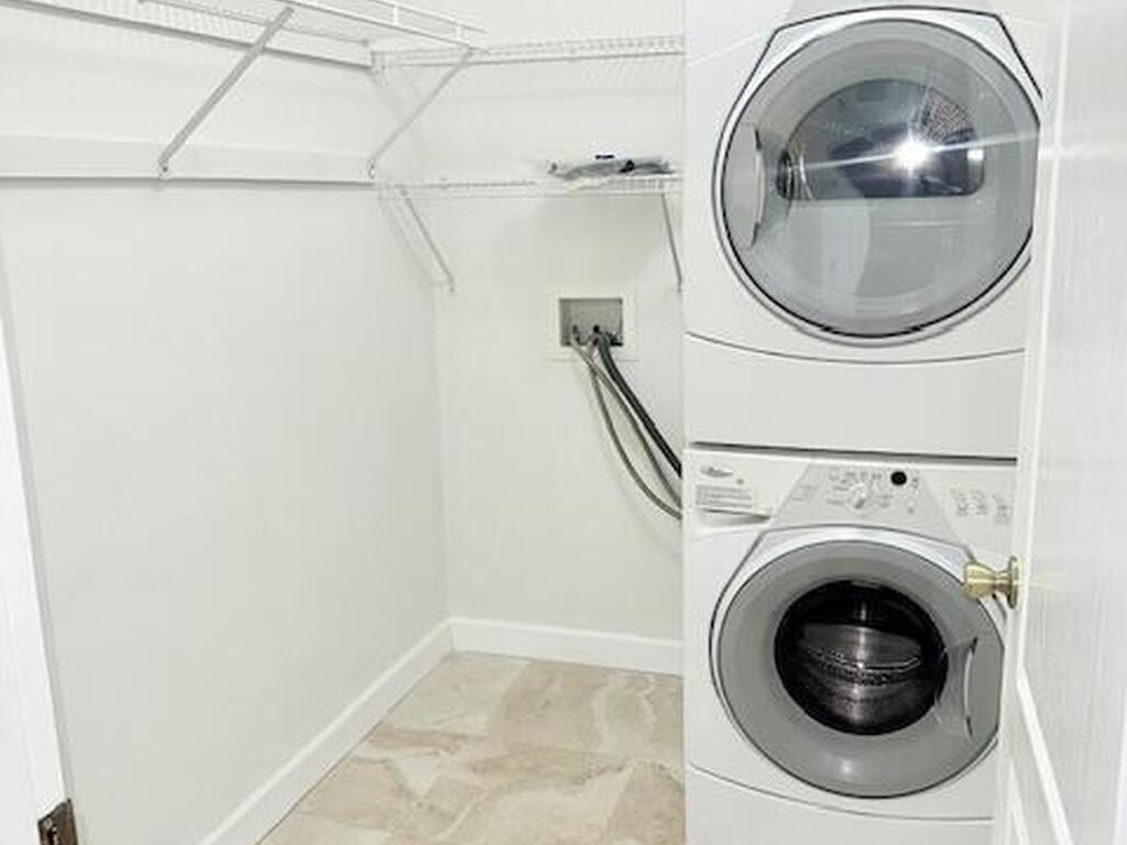 968 Shaw Circle, Melbourne, FL 32940