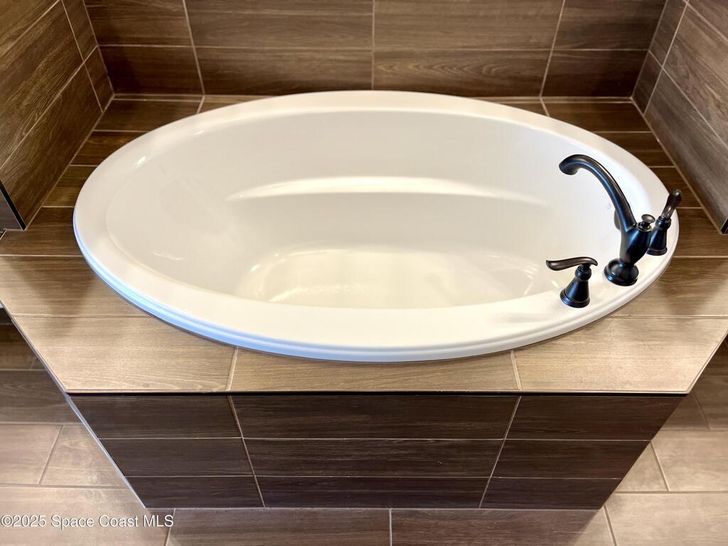 2525 Reeling Circle, Melbourne, FL 32940