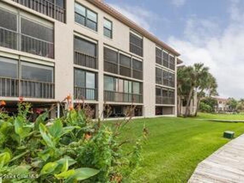 18 Marina Isles Boulevard, Indian Harbour Beach, FL 32937