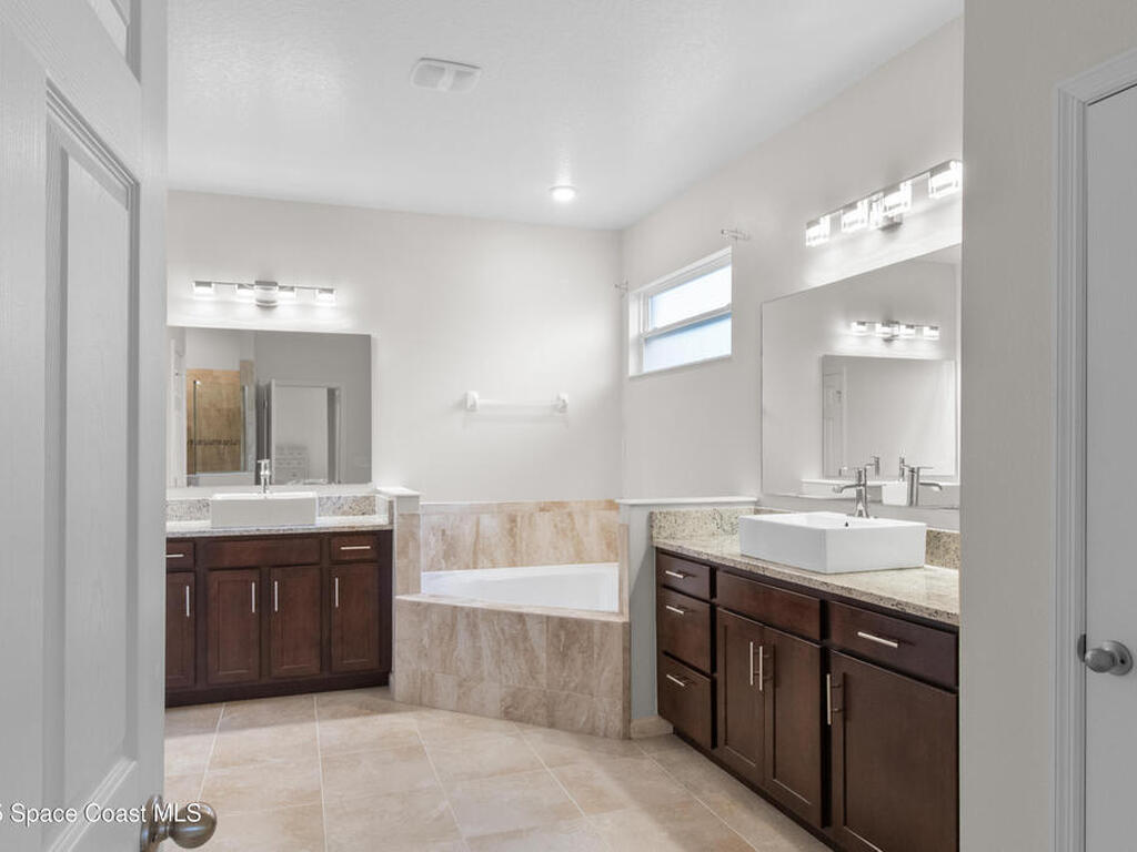 676 Stonebriar Drive, Palm Bay, FL 32909