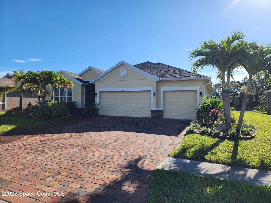 676 Stonebriar Drive, Palm Bay, FL 32909