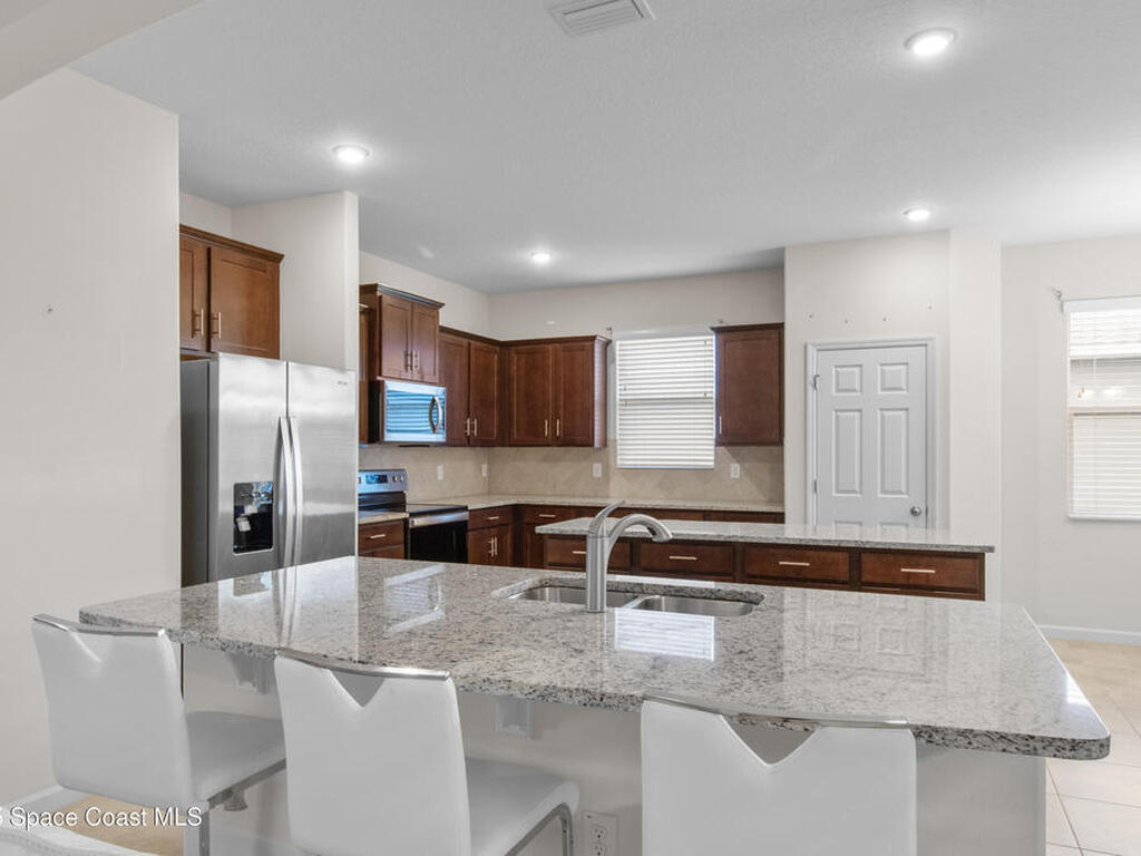 676 Stonebriar Drive, Palm Bay, FL 32909