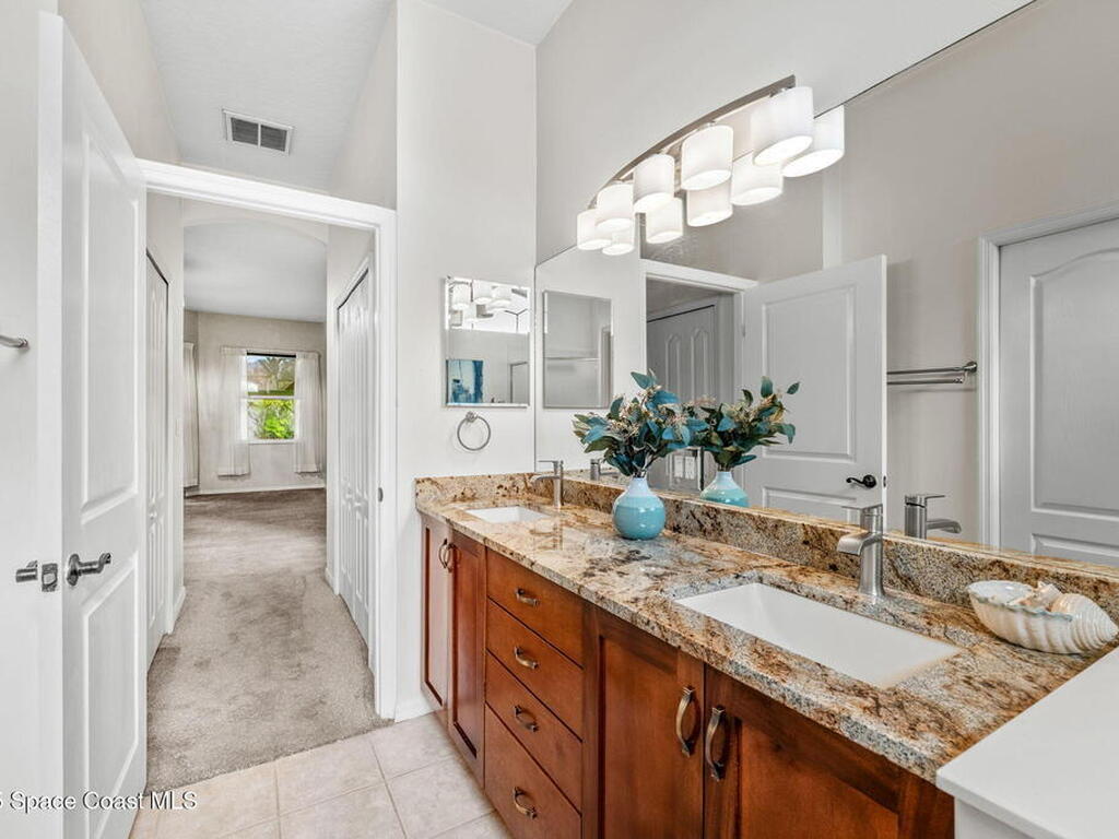 209 Ashbourne Court, Melbourne, FL 32940