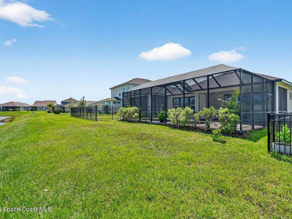 6211 W Fallsgrove Lane, Port Orange, FL 32128