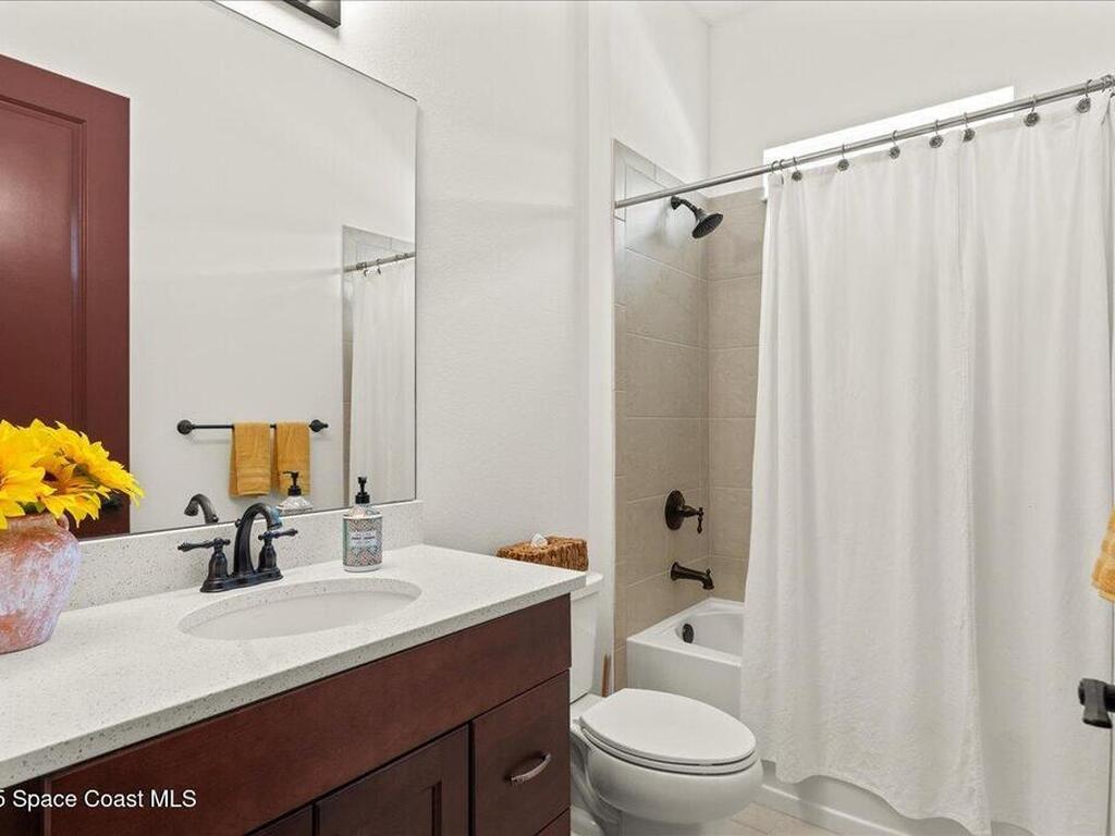 6211 W Fallsgrove Lane, Port Orange, FL 32128