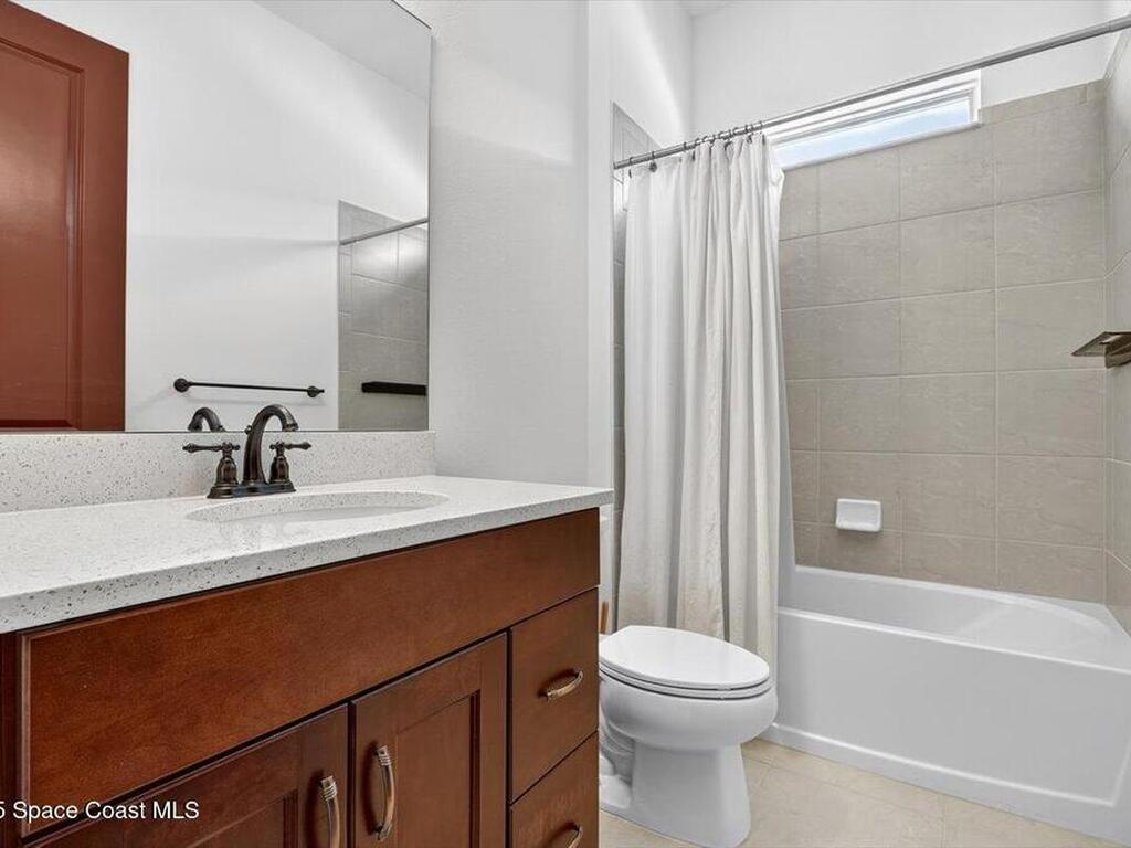 6211 W Fallsgrove Lane, Port Orange, FL 32128