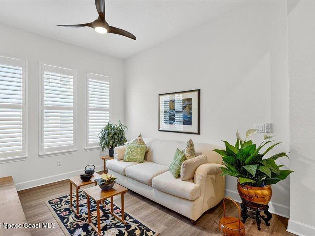 6211 W Fallsgrove Lane, Port Orange, FL 32128