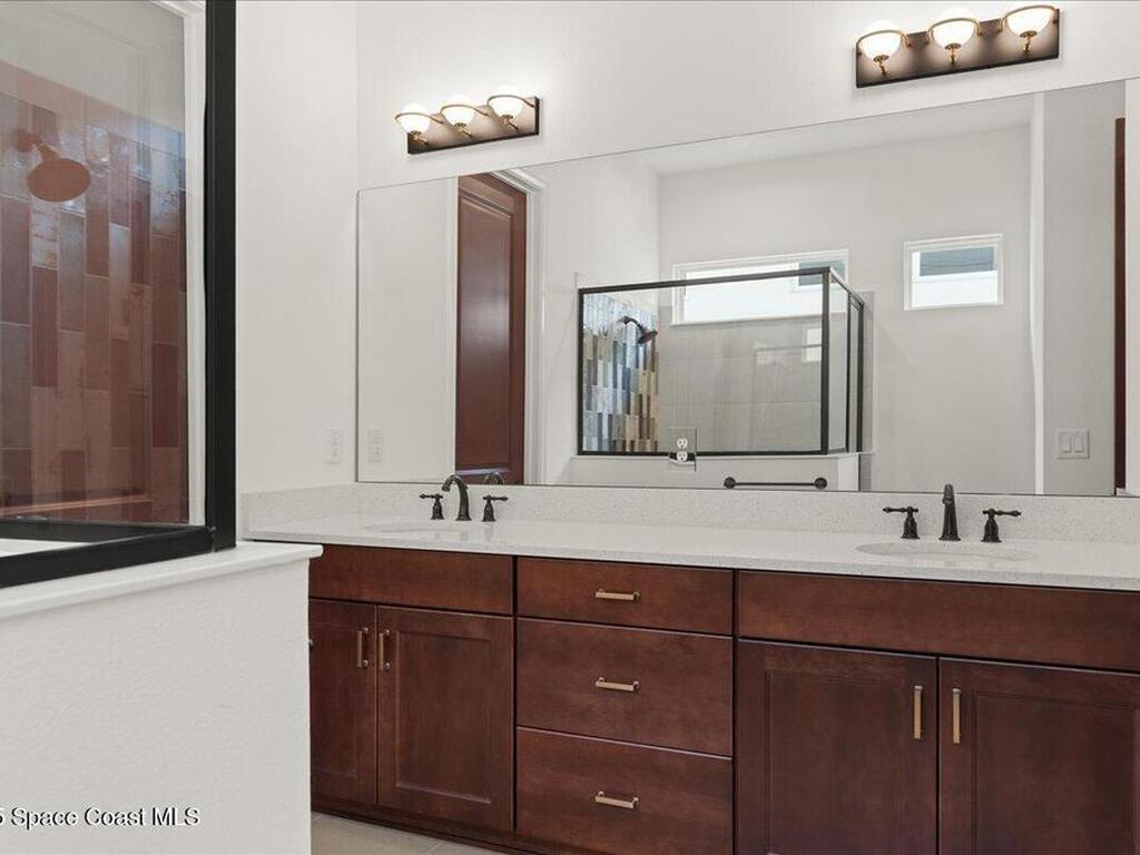 6211 W Fallsgrove Lane, Port Orange, FL 32128