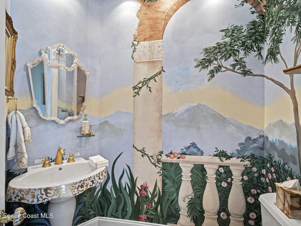 142 Lansing Island Drive, Indian Harbour Beach, FL 32937