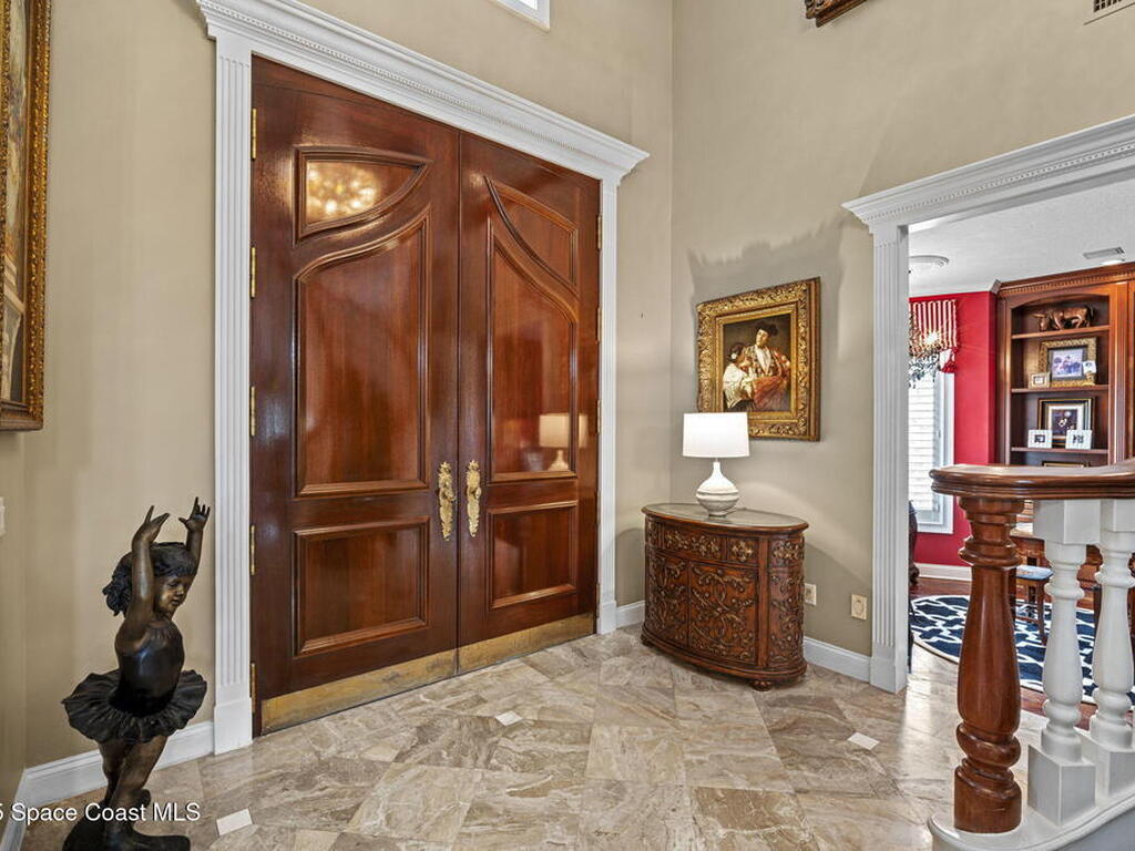 142 Lansing Island Drive, Indian Harbour Beach, FL 32937