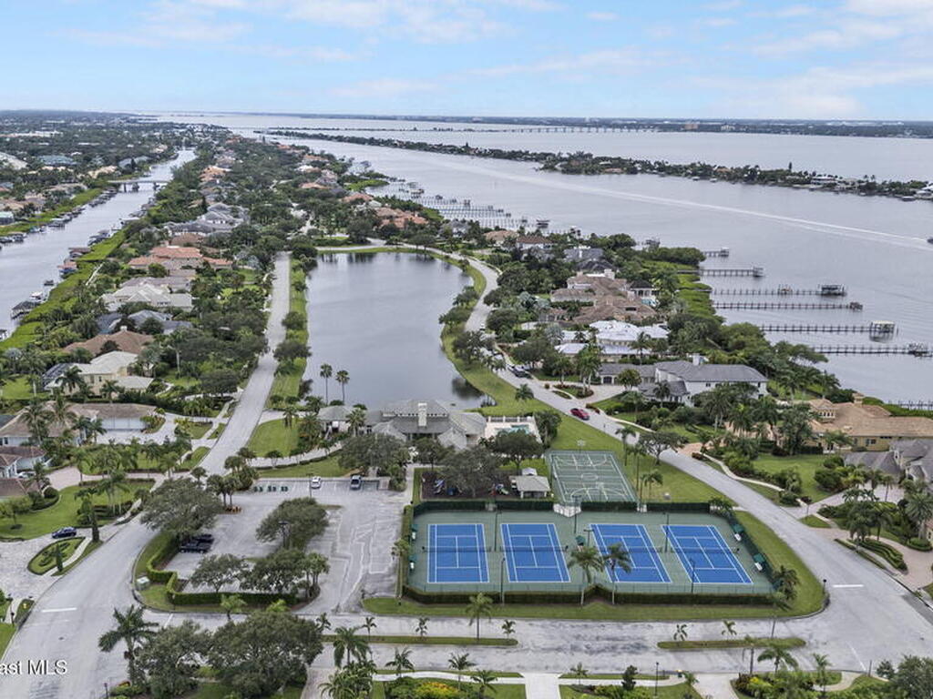 142 Lansing Island Drive, Indian Harbour Beach, FL 32937