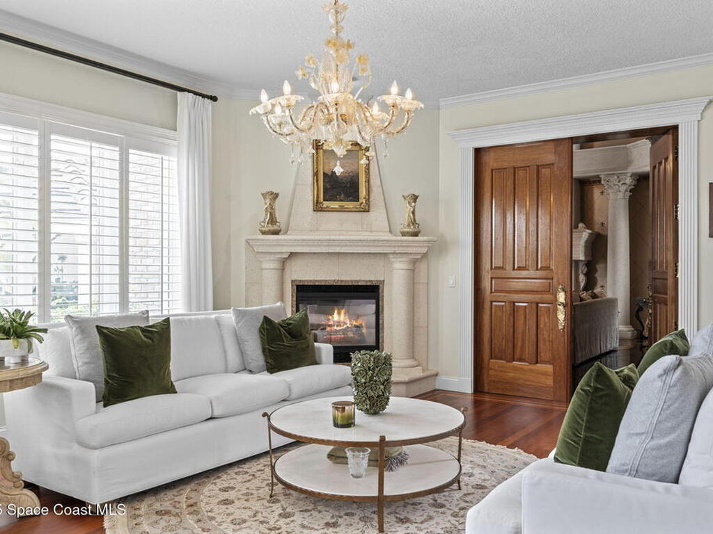 142 Lansing Island Drive, Indian Harbour Beach, FL 32937