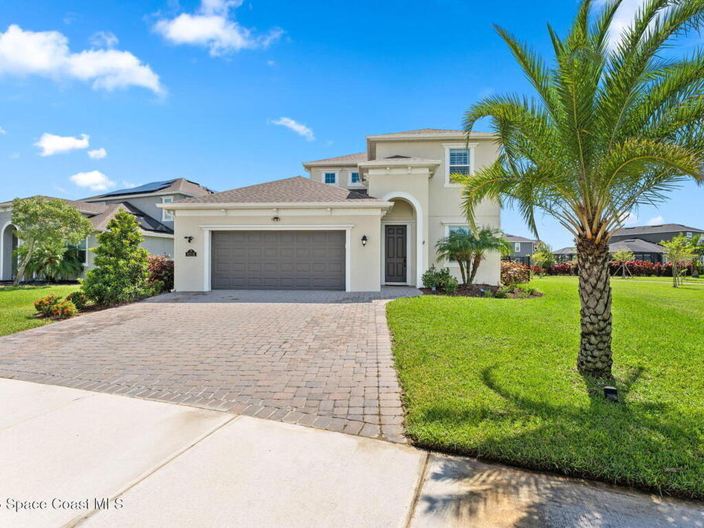 8215 Millbrook Avenue, Melbourne, FL 32940