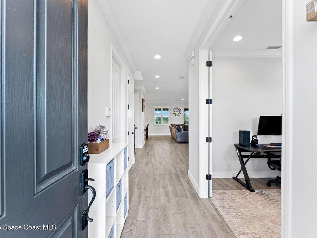 8215 Millbrook Avenue, Melbourne, FL 32940