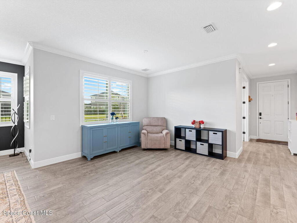 8215 Millbrook Avenue, Melbourne, FL 32940