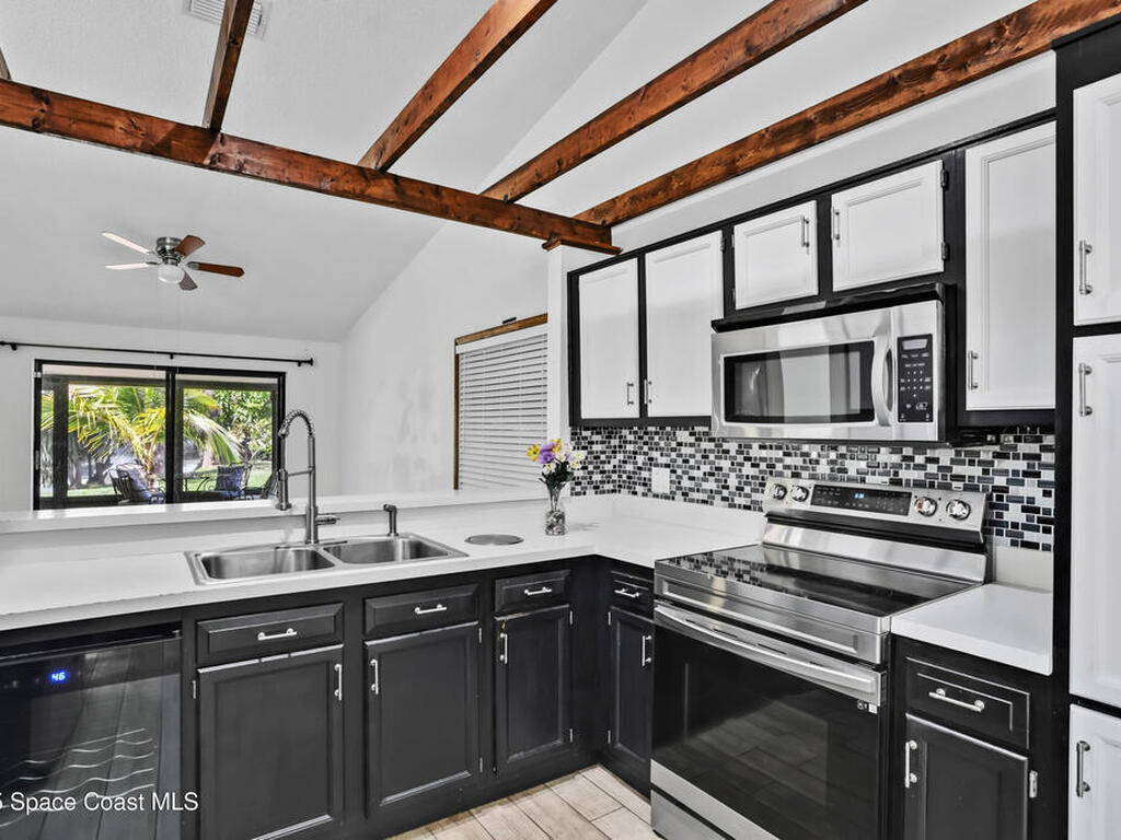 1747 Clover Circle, Melbourne, FL 32935