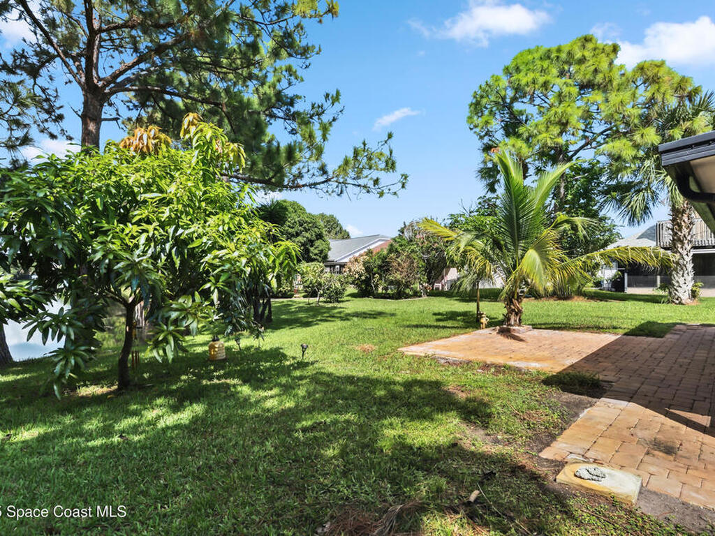 1747 Clover Circle, Melbourne, FL 32935