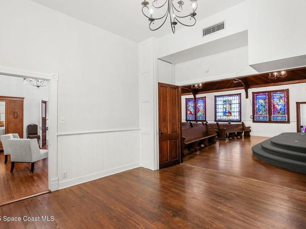 1824 S Harbor City Boulevard, Melbourne, FL 32901