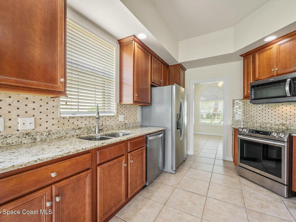 3548 Plume Way, Palm Bay, FL 32909