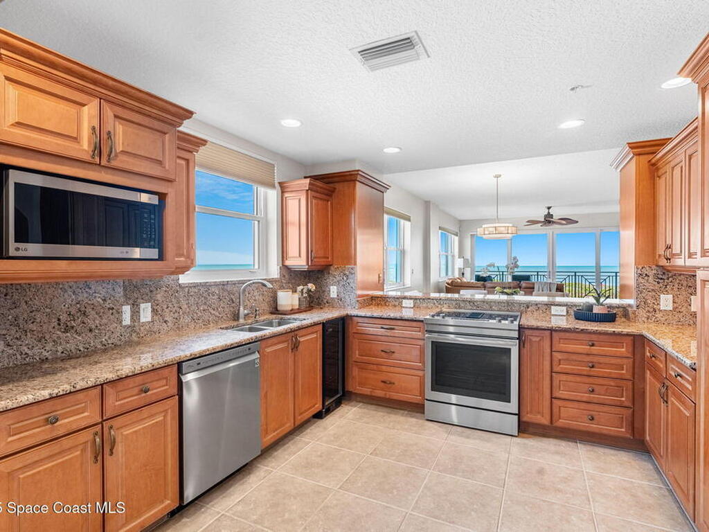 2485 S Atlantic Avenue, Cocoa Beach, FL 32931