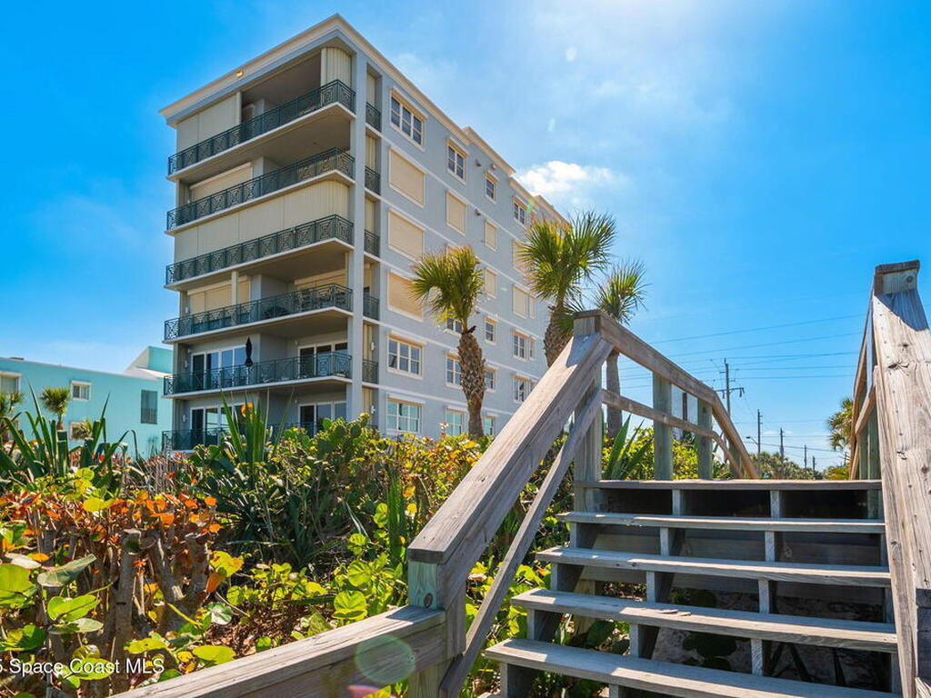 2485 S Atlantic Avenue, Cocoa Beach, FL 32931