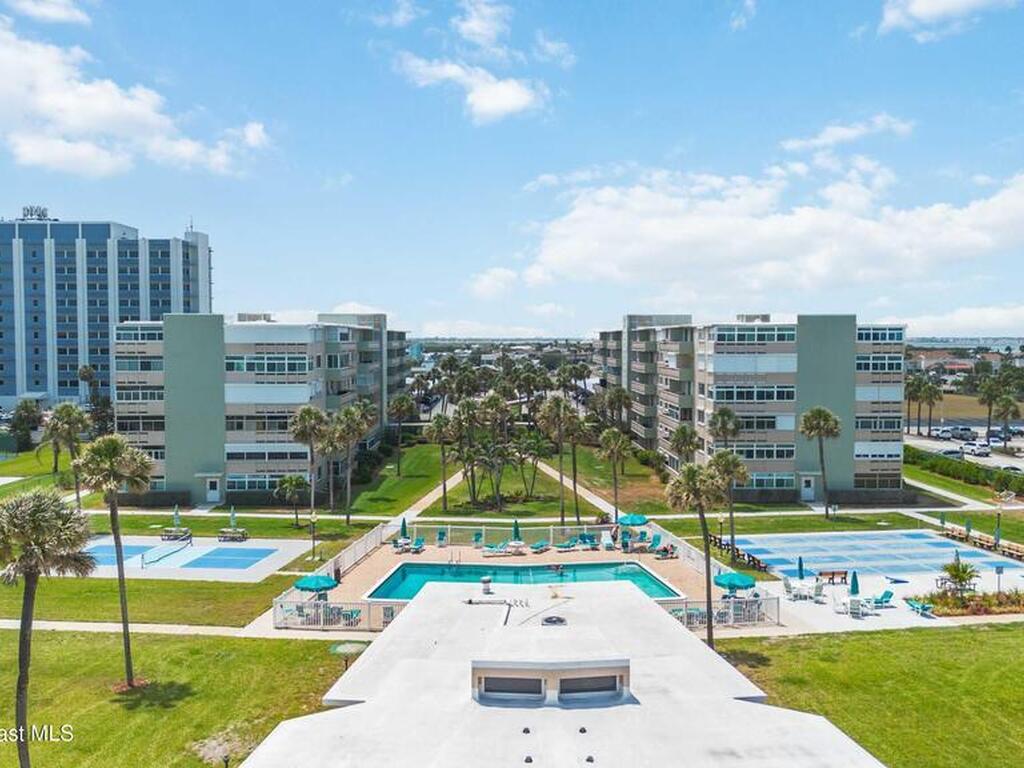 2020 N Atlantic Avenue, Cocoa Beach, FL 32931