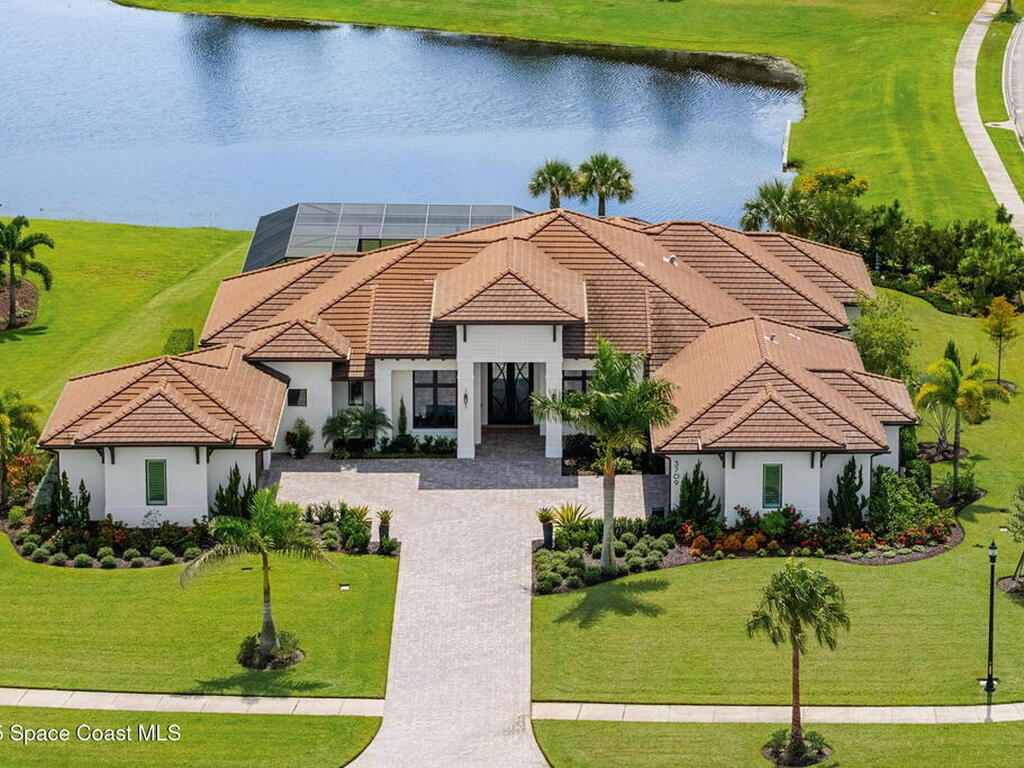 3709 Lake Adelaide Place, Rockledge, FL 32955