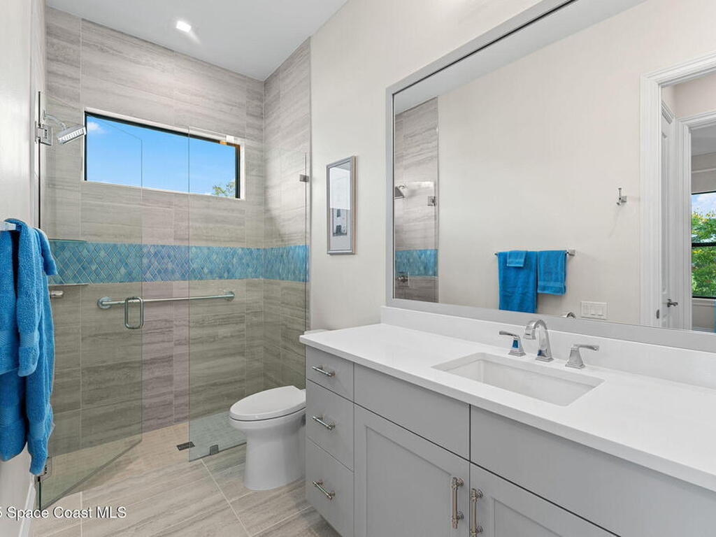 3709 Lake Adelaide Place, Rockledge, FL 32955