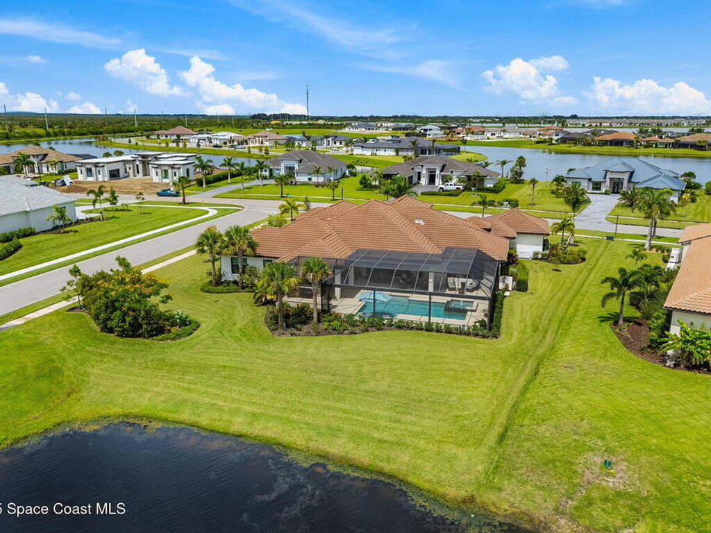 3709 Lake Adelaide Place, Rockledge, FL 32955