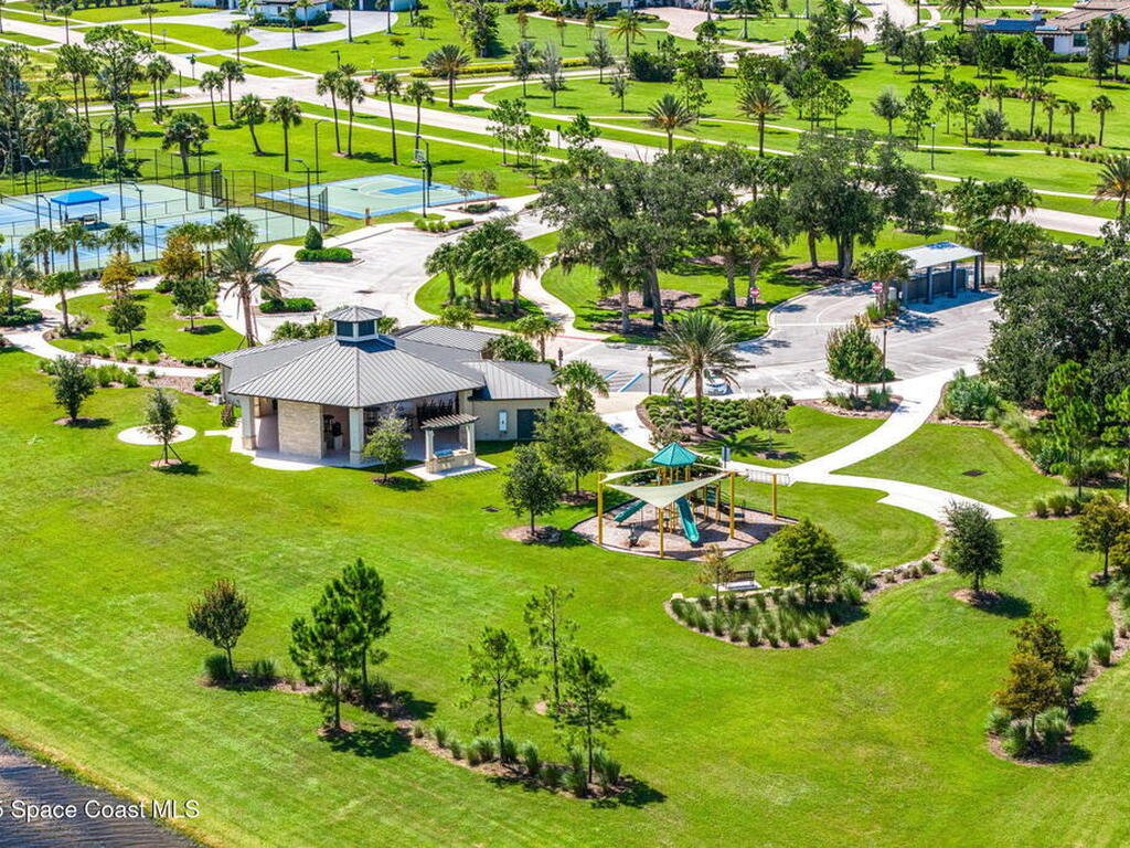 3709 Lake Adelaide Place, Rockledge, FL 32955