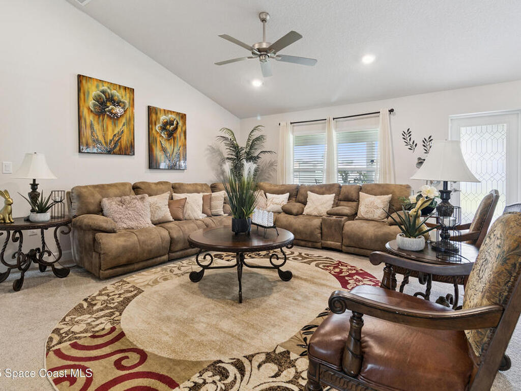 926 Sable Circle, Palm Bay, FL 32909