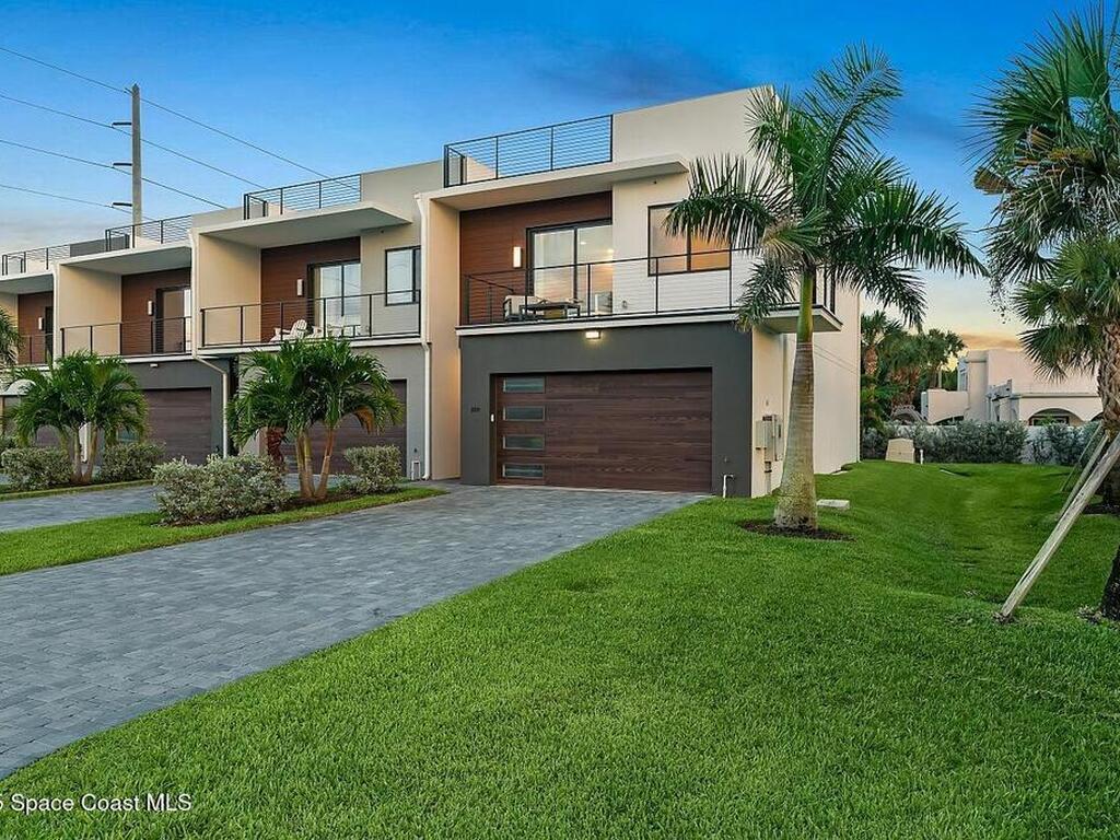 109 Ormond Drive, Indialantic, FL 32903