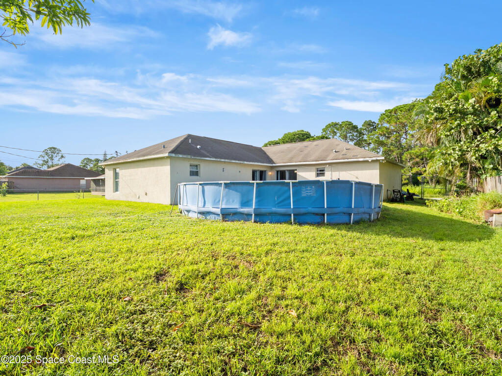 1526 Manzanita Street, Palm Bay, FL 32907