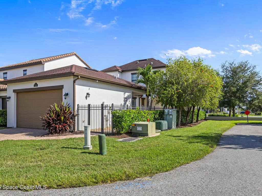 7215 Primavera Lane, Melbourne, FL 32940