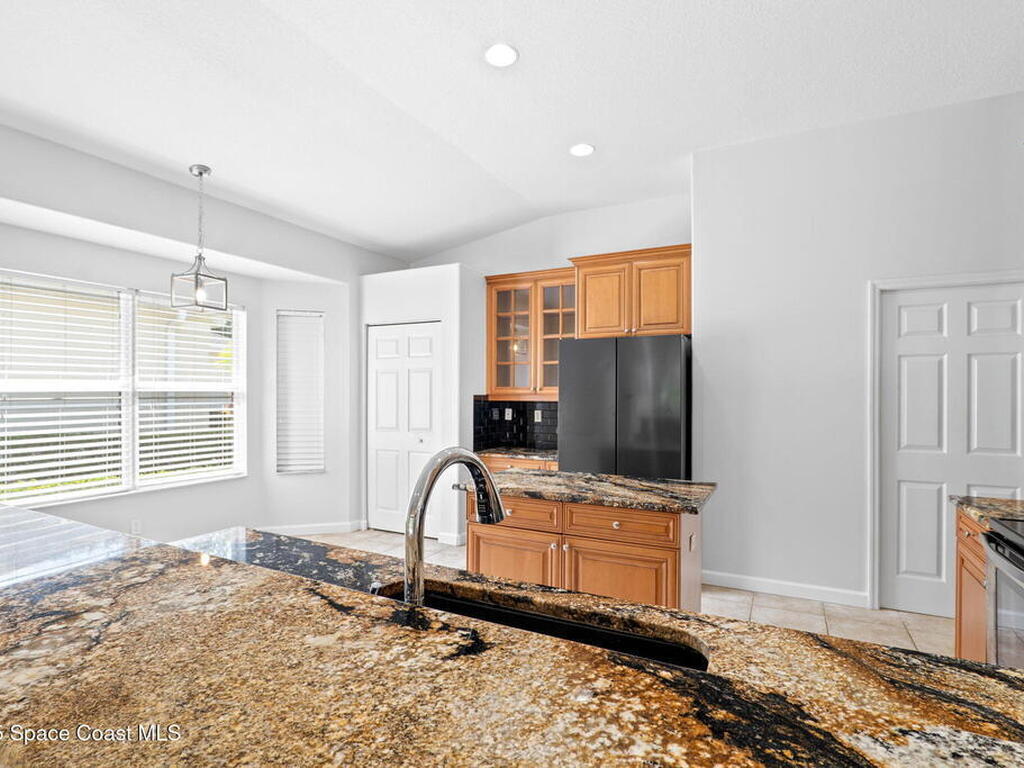 439 Gardendale Circle, Palm Bay, FL 32909