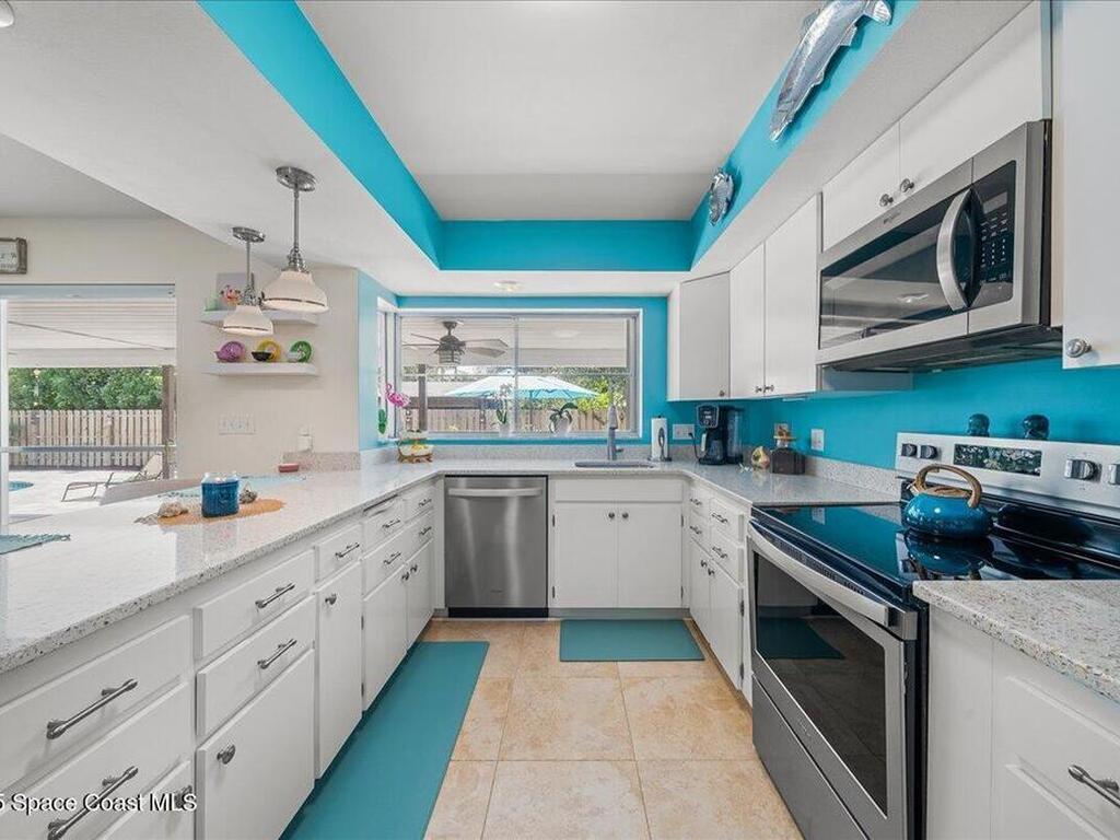 585 Bahama Drive, Indialantic, FL 32903