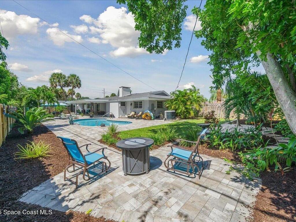 585 Bahama Drive, Indialantic, FL 32903