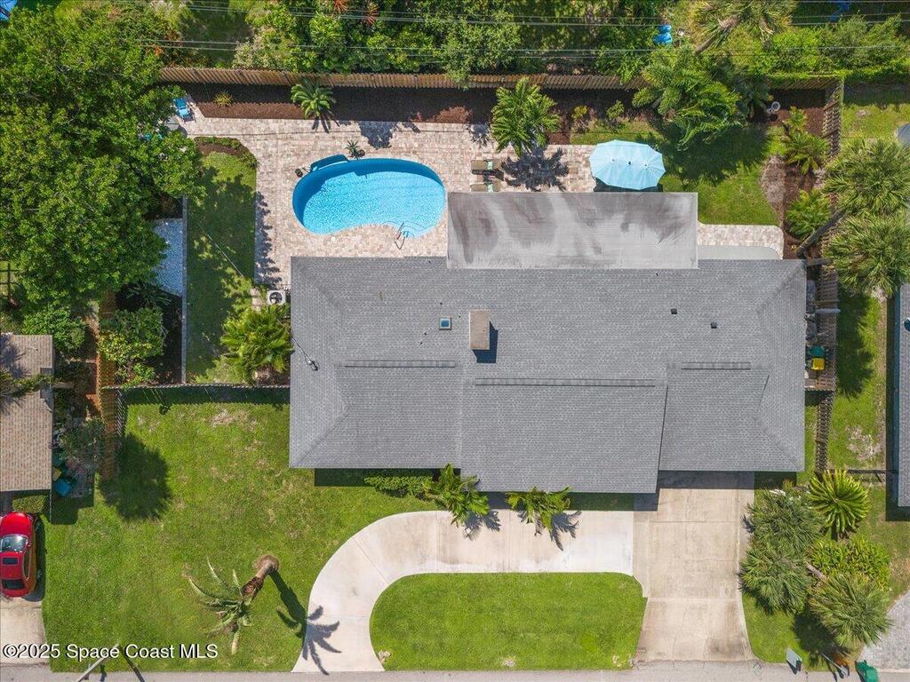 585 Bahama Drive, Indialantic, FL 32903