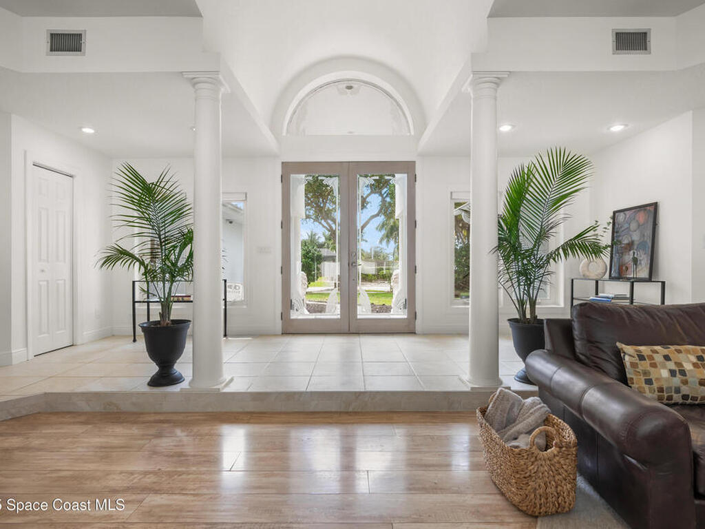 608 Veracruz Boulevard, Indialantic, FL 32903