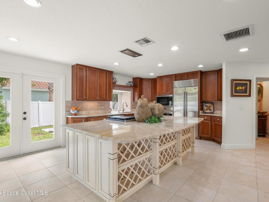 608 Veracruz Boulevard, Indialantic, FL 32903