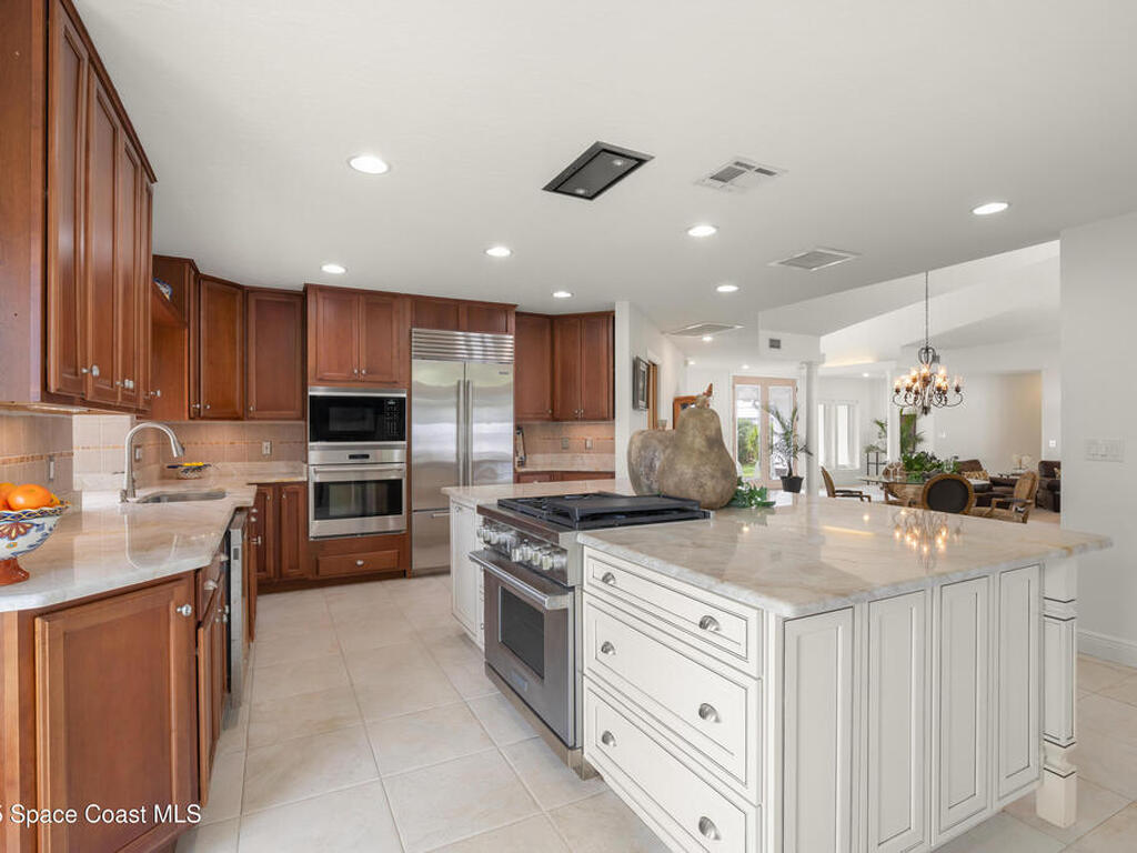 608 Veracruz Boulevard, Indialantic, FL 32903