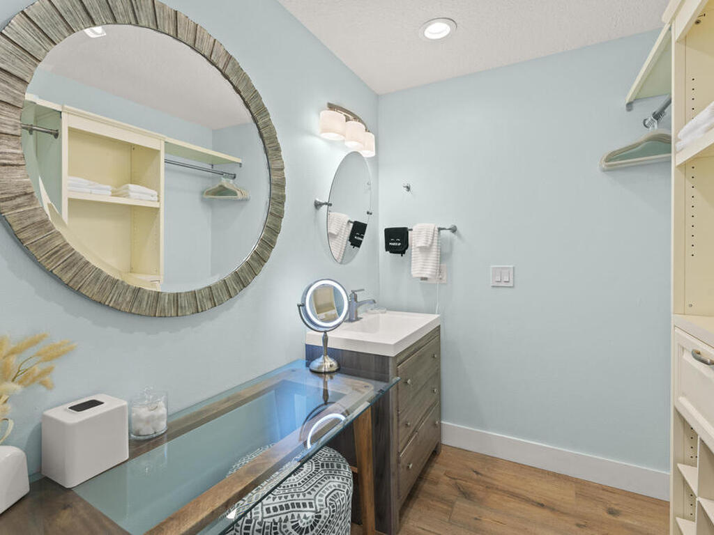 931 S Fourth Street, Cocoa Beach, FL 32931