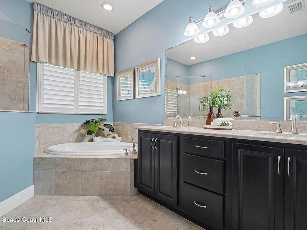 4310 Alamanda Key Drive, Melbourne, FL 32901