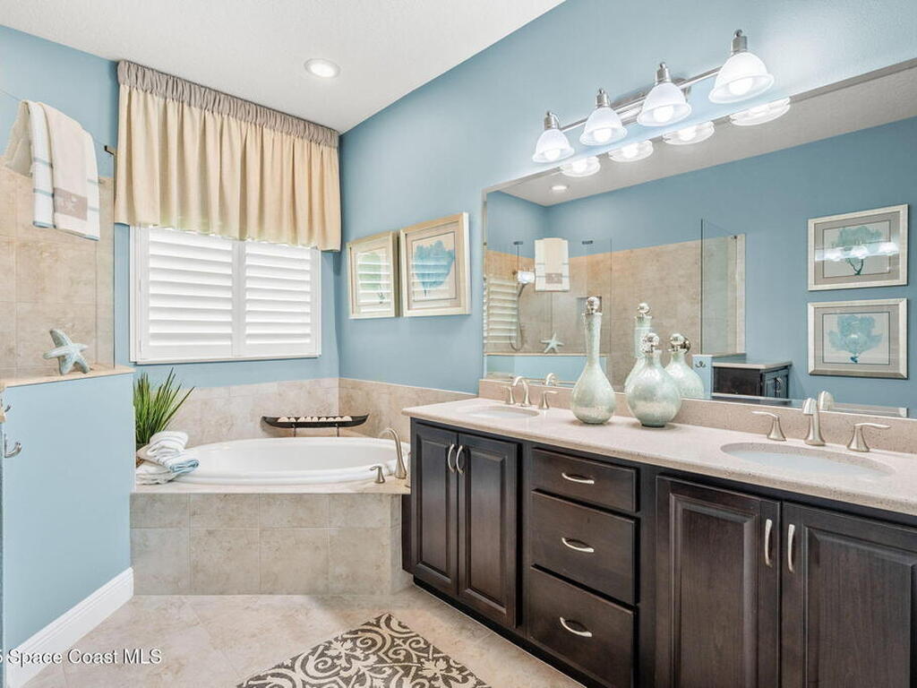 4310 Alamanda Key Drive, Melbourne, FL 32901