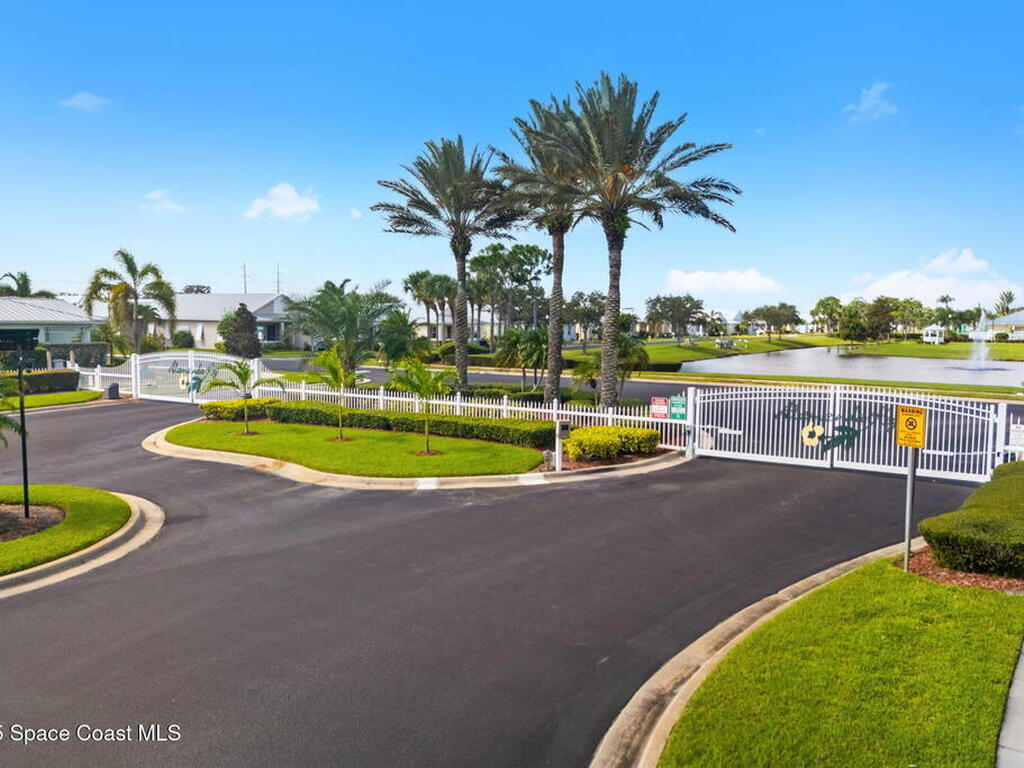 4310 Alamanda Key Drive, Melbourne, FL 32901