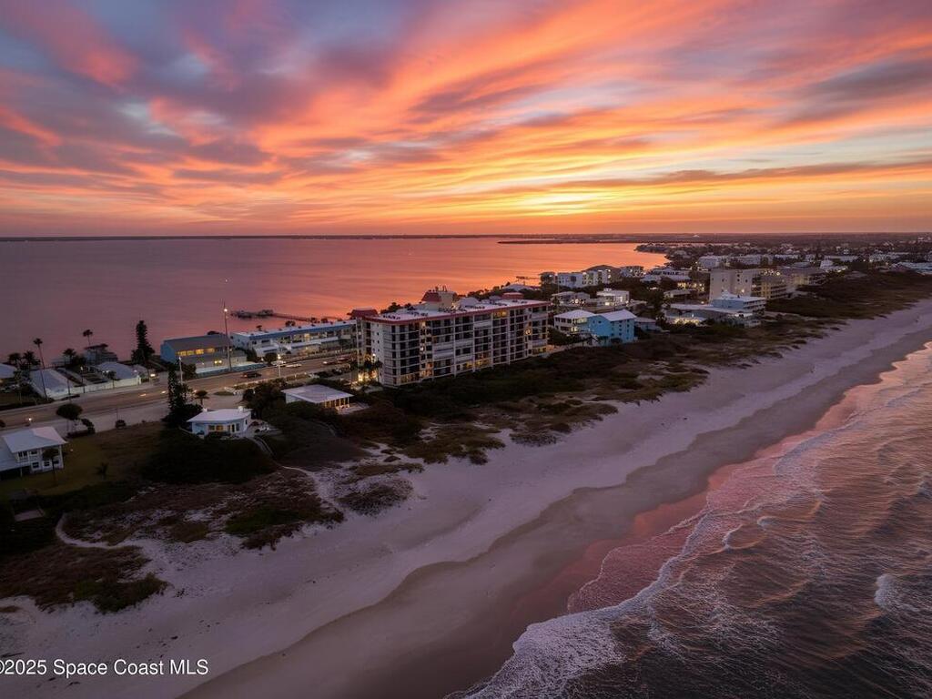 2815 S Atlantic Avenue, Cocoa Beach, FL 32931