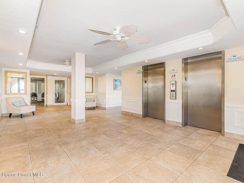 2815 S Atlantic Avenue, Cocoa Beach, FL 32931