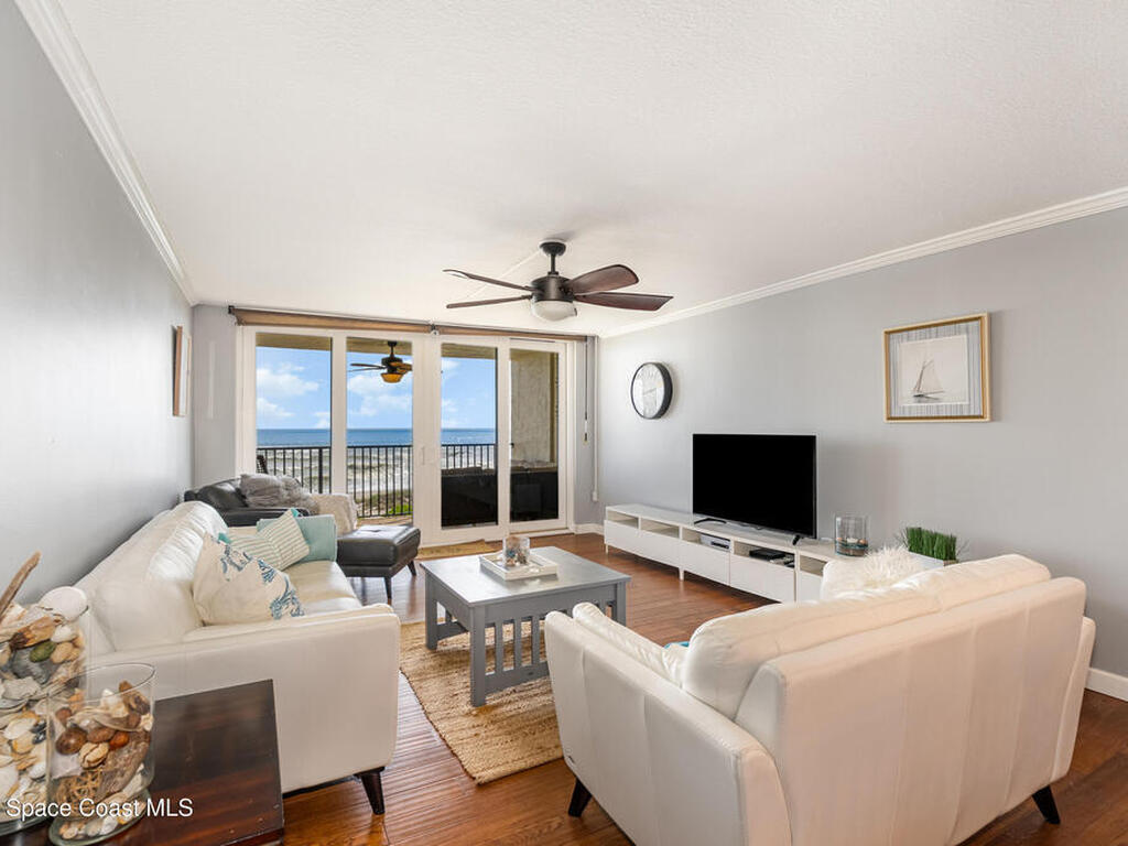 2815 S Atlantic Avenue, Cocoa Beach, FL 32931