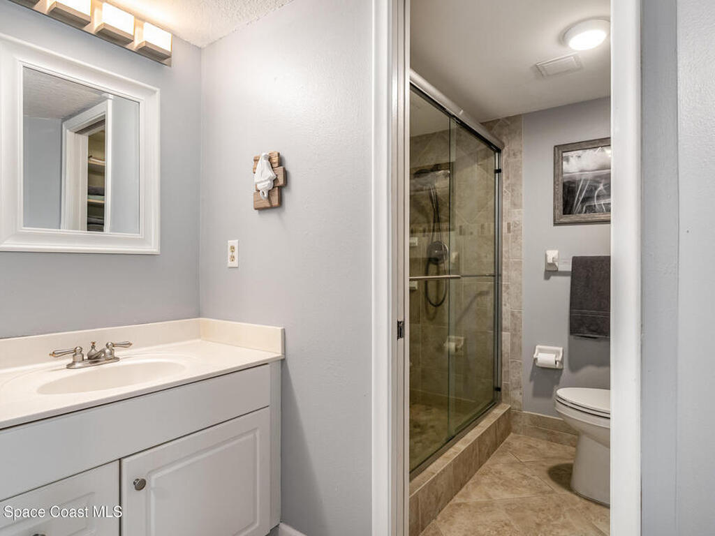 2815 S Atlantic Avenue, Cocoa Beach, FL 32931