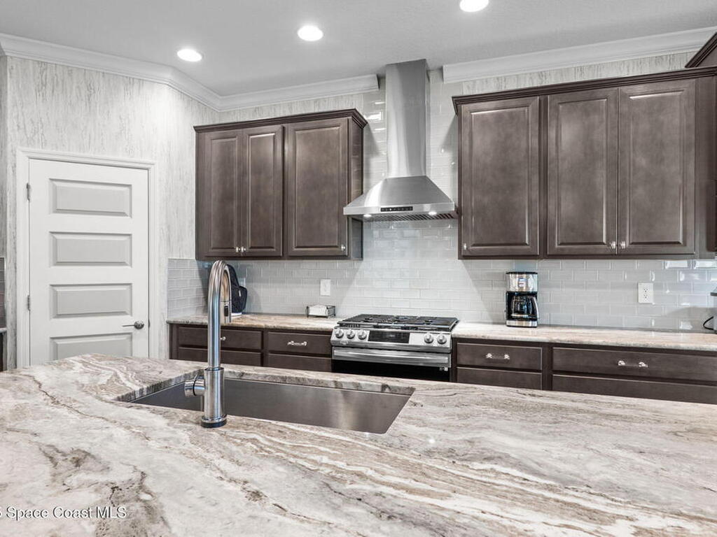 2718 Addison Drive, Melbourne, FL 32940